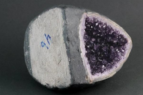 アメジスト ドーム 920g ウルグアイ産｜天然石 通販キラリ石