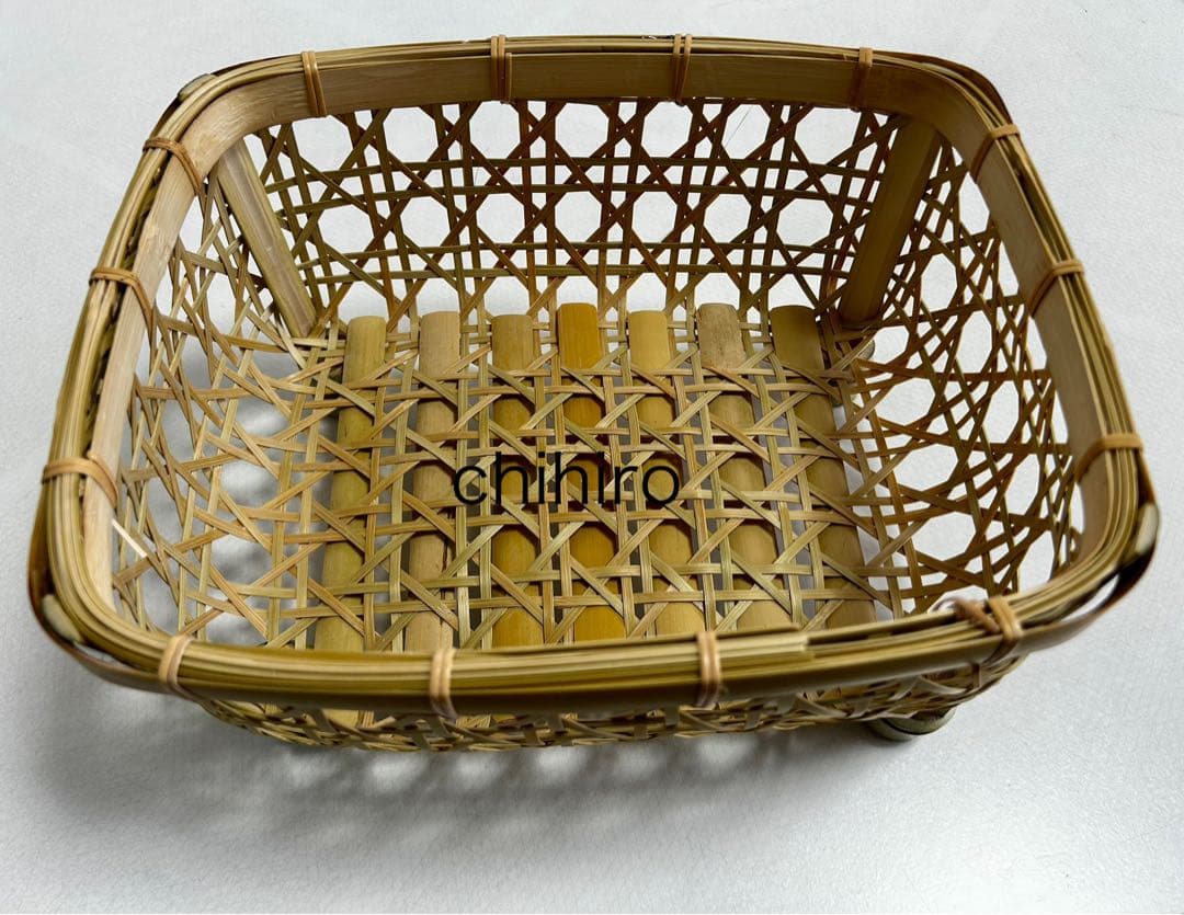 水切り竹かご 椀かご（新品未使用）直径横約27センチ縦約23センチ高約14.5 洗い物の新しい定位置】竹籠工房 ゴマコチ 茶碗かご 小 ｜のレン神楽坂